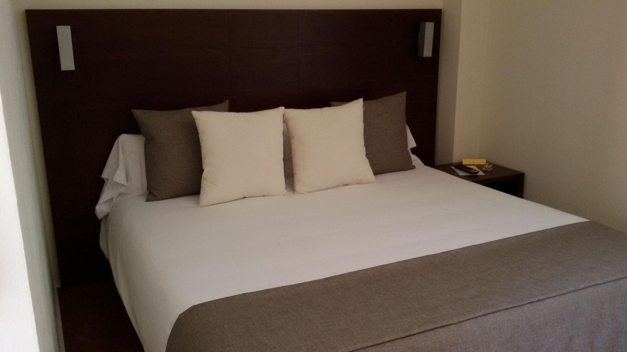 Hotel Rural Arroyo La Plata By Bossh Hotels Херес-де-лос-Кабальєрос Екстер'єр фото